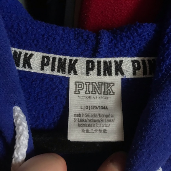 pink cropped hoodie - Picture 3 of 3